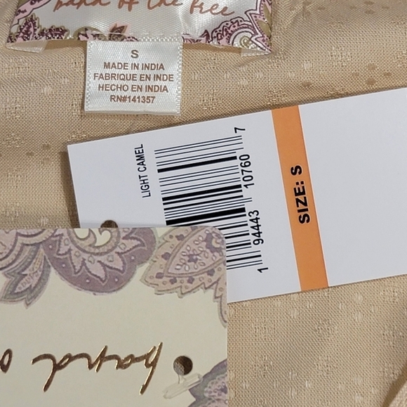 BOG Band of the Free Brie Light Camel Long Sleeve Top Lace Inserts Size … - Picture 9 of 14